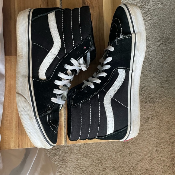 Women’s High Top Vans Size 9 - Picture 2 of 3